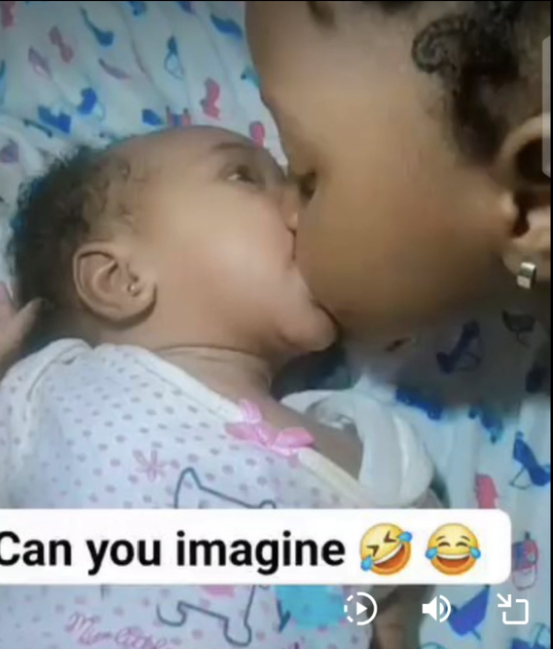 Little siblings kissing themselves sparks reactions and warnings to parents 
